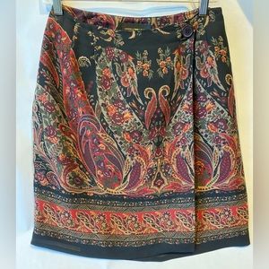 Harris/Wallace Size 8 Dark colored polyester wrap around skirt